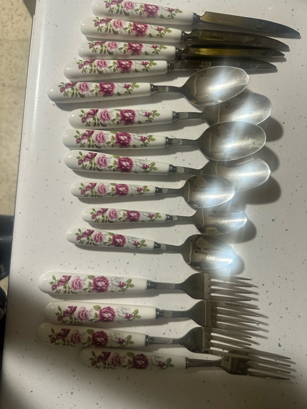 Floral Ceramic Handle Flatware Set in White and Pink